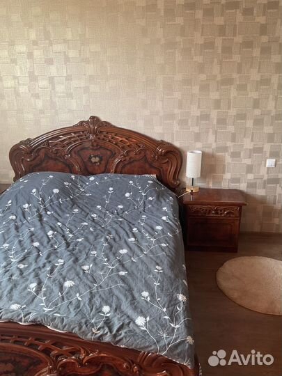 Спальный гарнитур бу