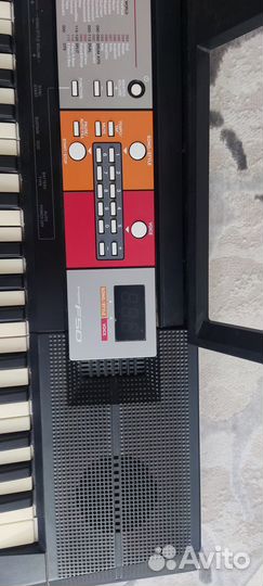 Синтезатор Yamaha PSR-F50