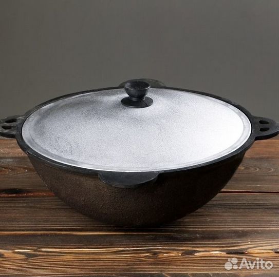 Казан чугунный узбекский с крышкой для плова