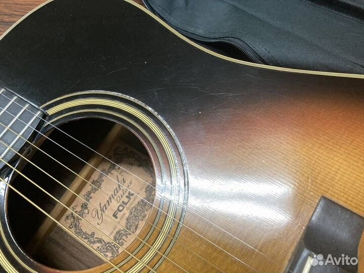 Акустическая гитара Yamaki Deluxe Folk, 1972 год