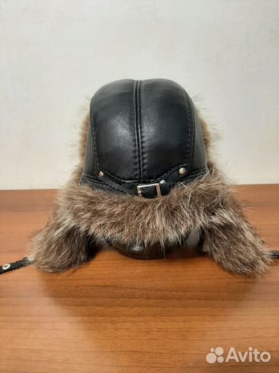 Продаю шапку зимнию 58 размера