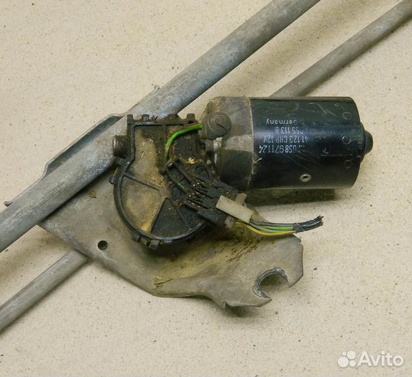 Трапеция дворников VW Golf 3