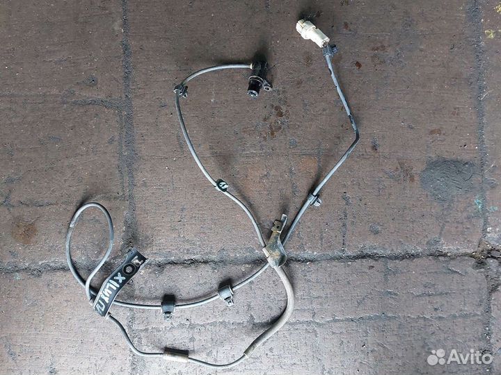 Датчик абс Тойота Хайлюкс 7 2014