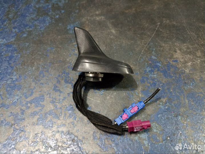 Антенна Audi Q5 8R