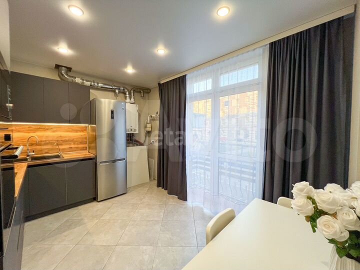 3-к. квартира, 91,8 м², 1/4 эт.