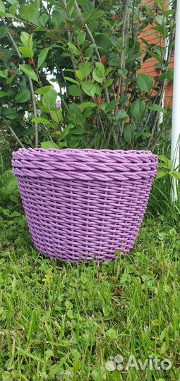 Кашпо из ротанга