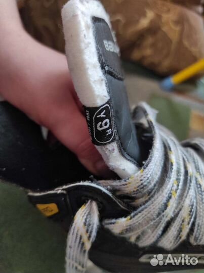 Хоккейные коньки bauer