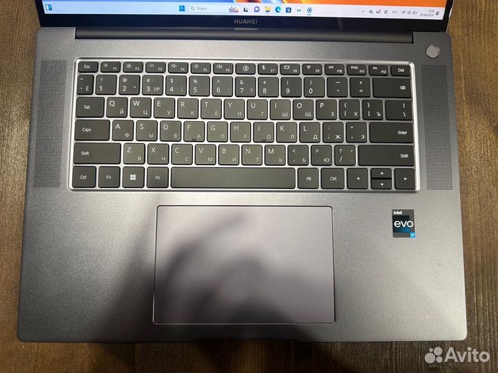 Huawei matebook 16s i7 13700H