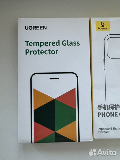 Чехлы и стекла iPhone 15