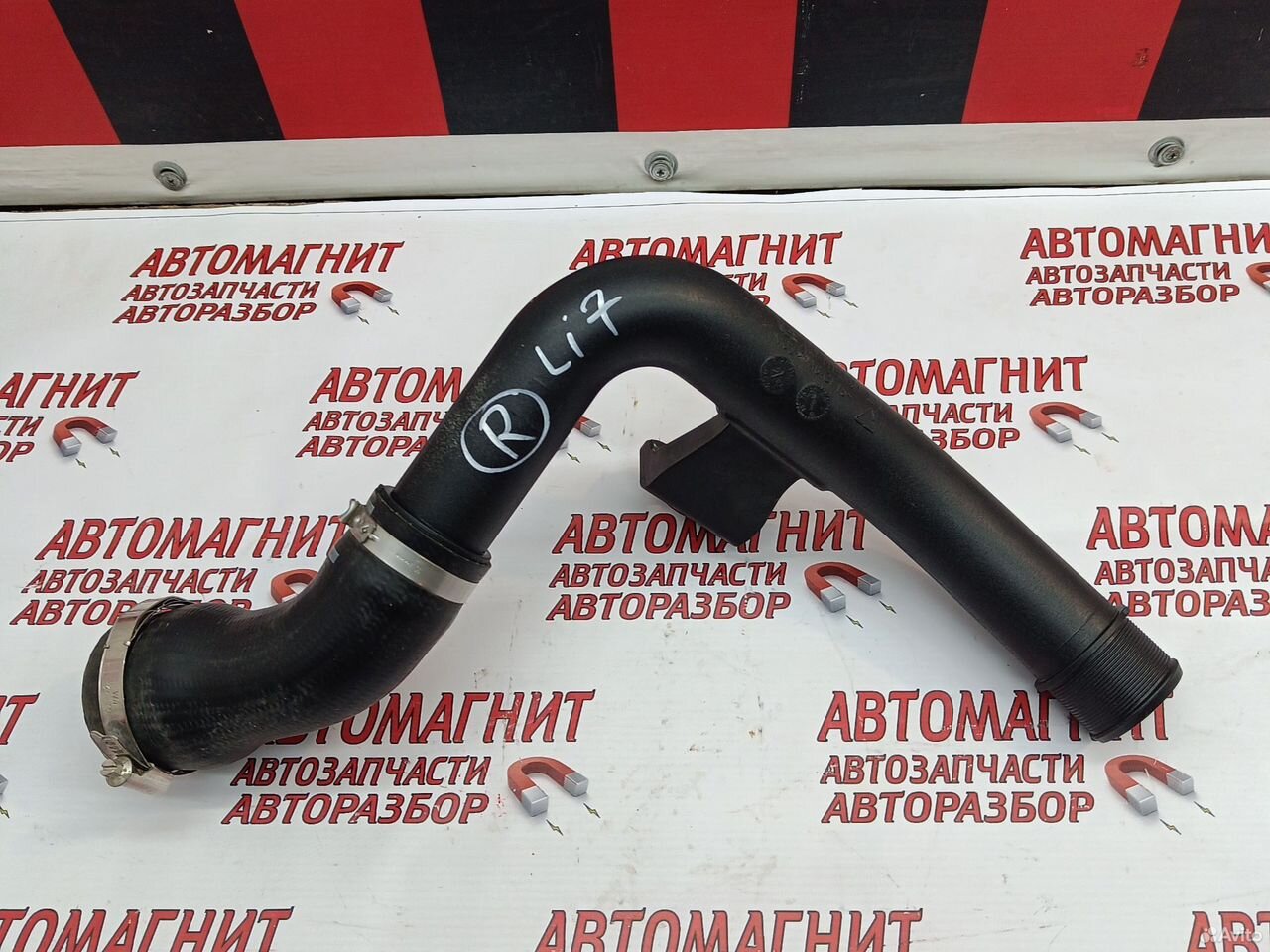 Патрубок интеркулера правый Lixiang L7