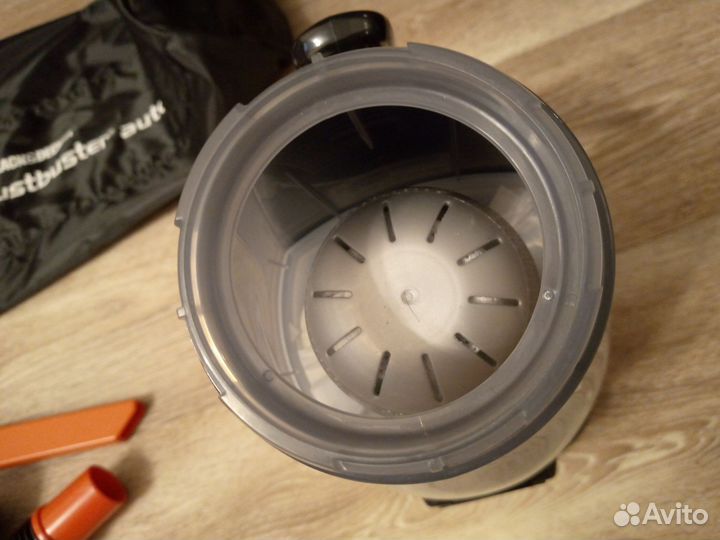 Пылесос для автомобиля