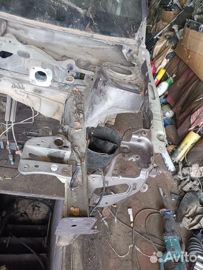 Передний левый лонжерон Renault Megane 2