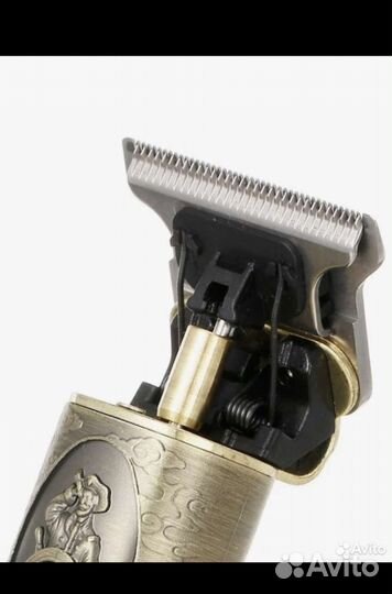 Триммер для бороды и усов