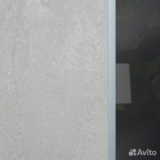 Дверь входная Бетон Лучи с зеркалом в пол