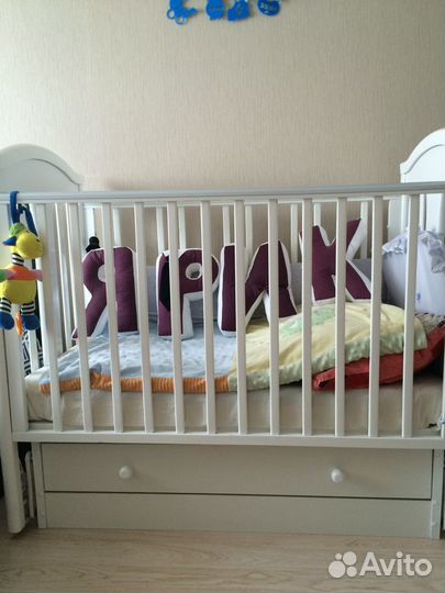 Продам детскую кроватку