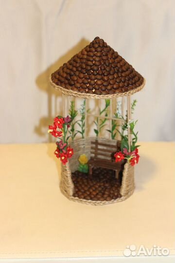 Сувениры и поделки, вазы и шкатулки