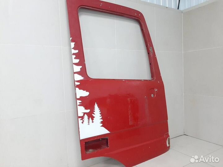 Б/У Дверь передняя правая A9437201605 mercedes