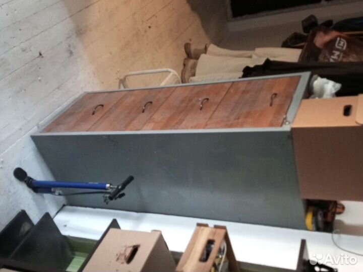 Шкаф металлический