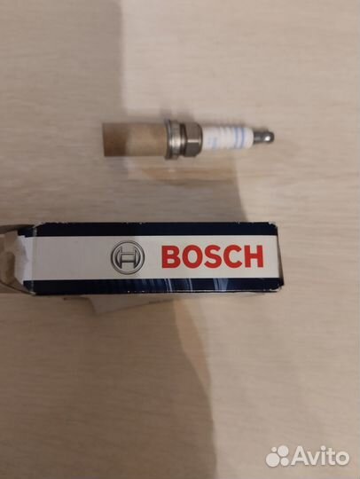 Свеча зажигания bosch