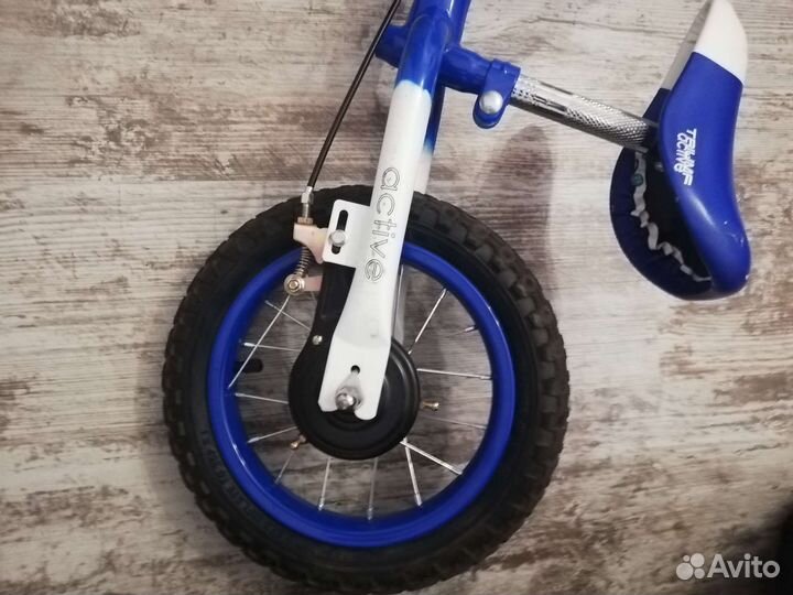 Беговел Triumf Active