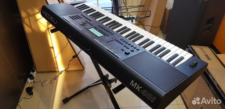 Medeli MK401 Синтезатор с системой обучения