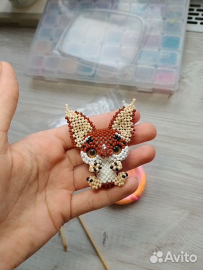 Амигуруми из бисера фигурки Ушастик