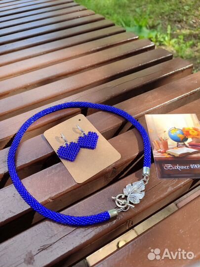 Чокер из бисера