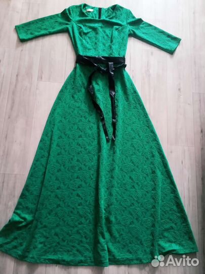 Вечернее платье в пол