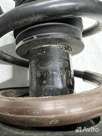 Стойка подвески передняя левая Kia Rio QB G4FC