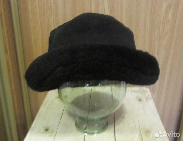 Шапка зимняя новая женская, размер 55