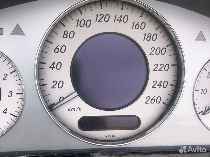Щиток Приборов Mercedes w211 Е211 w211