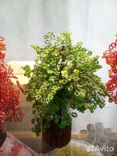 Деревья из бисера