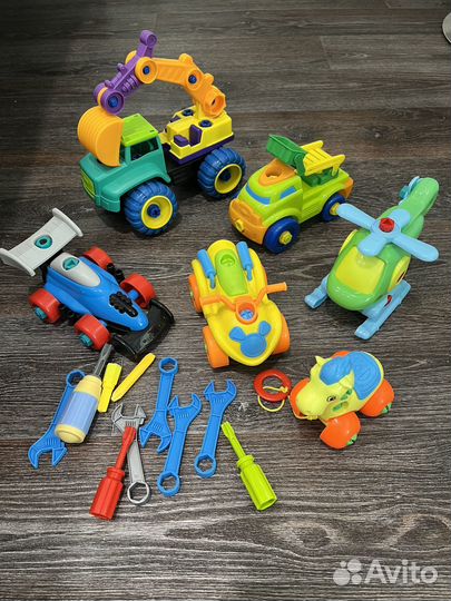 Конструктор с болтами и гайками