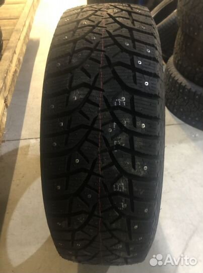 Bridgestone Blizzak Spike-02 SUV 235/55 R17 103T