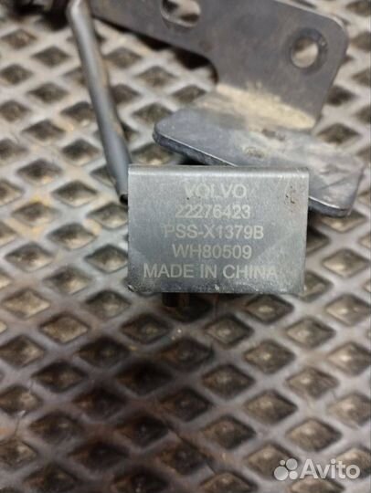Датчик сигнализации Volvo FH4 22276423