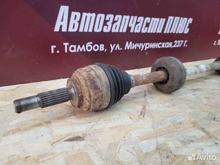 Привод передний правый Renault Sandero