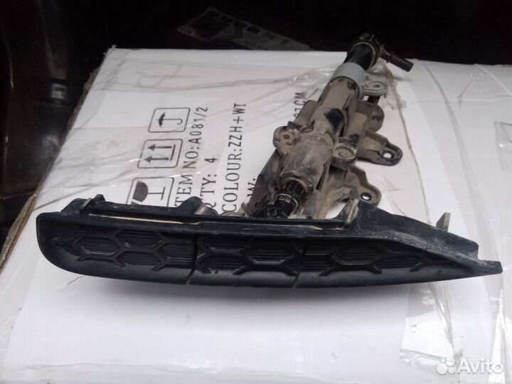 Форсунка омывателя Jeep Grand Cherokee WK2 2014