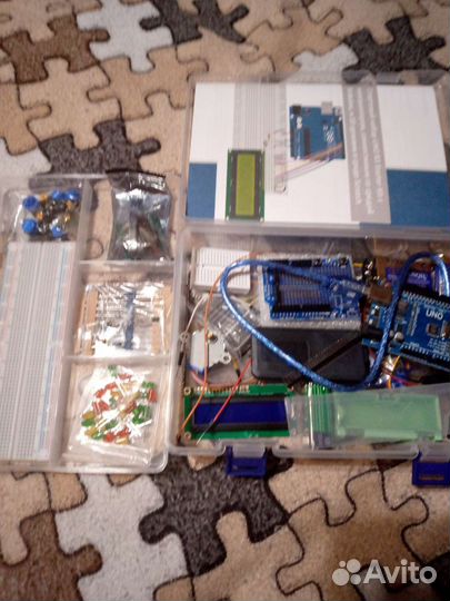 Стартовый набор UNO R3 Starter Kit