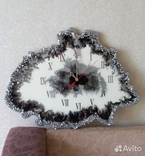 Часы. Панно, картины