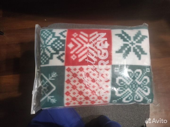 Пледы и покрывало