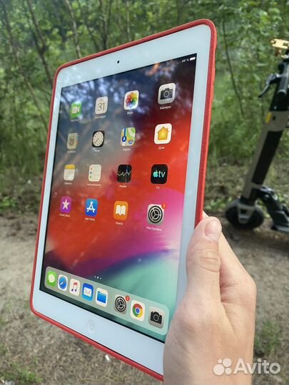 Планшет Apple iPad Air