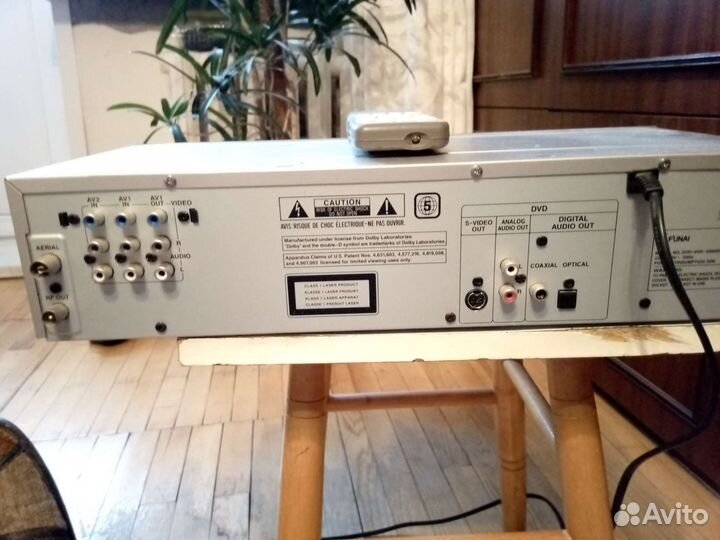 Видеомагнитофон