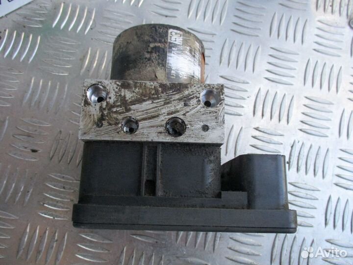 Блок ABS Фольксваген Гольф 4 под ESP