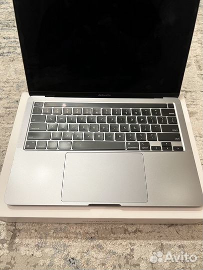 Macbook Pro 13-inch, M1, 2020, 8gb, 256gb