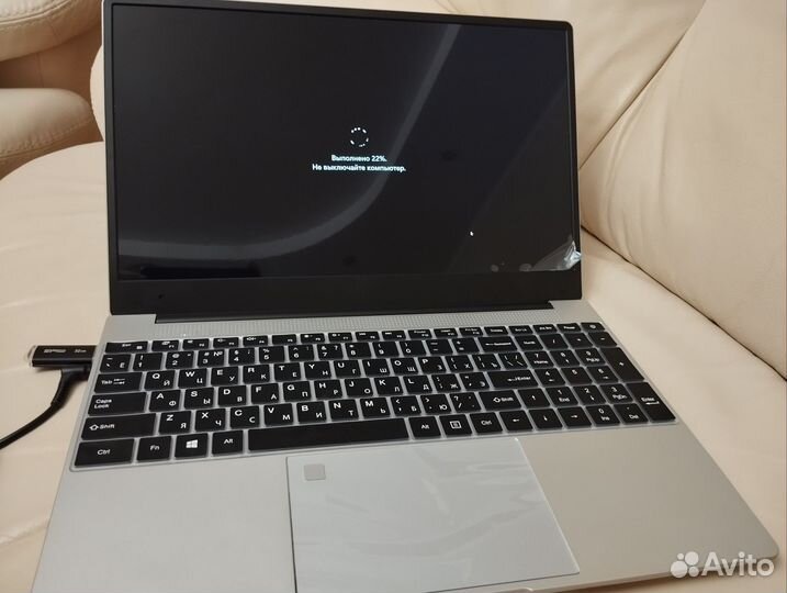 Ноутбук: 16 Гб DDR4, 4 ядра, SSD М.2, 2023 г