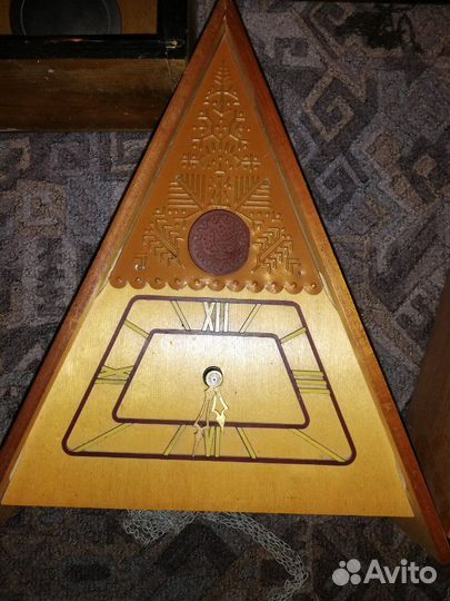 Коллекция настенных часов