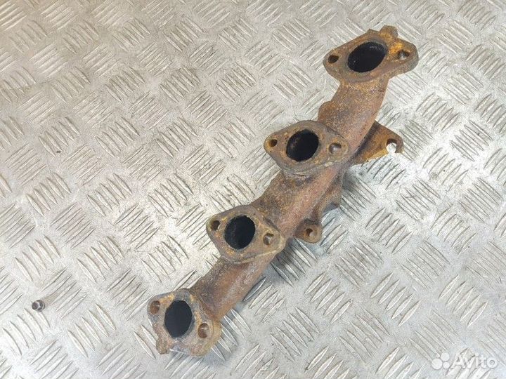 Коллектор выпускной Renault Laguna 2008-2015