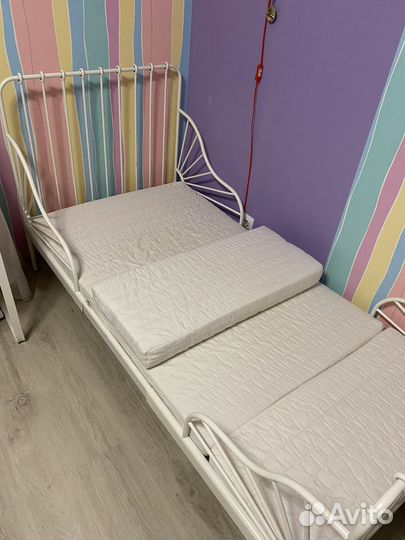 Кровать Миннен раздвижная Икеа, матрас