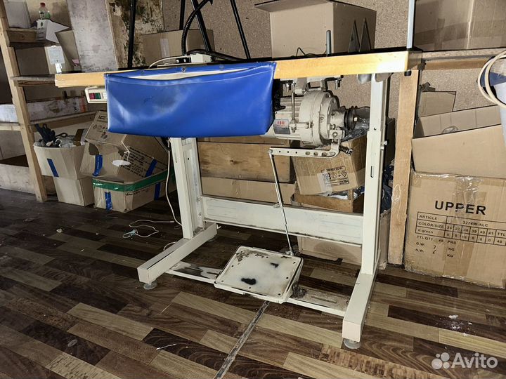 Промстол для шв машин. Двигатель Фрикционный