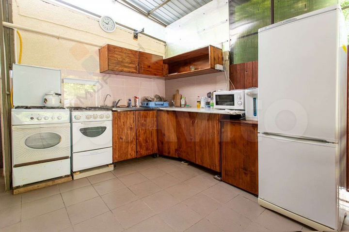 Комната 15 м² в > 9-к., 1/3 эт.